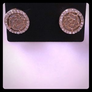 Rose 🌹 Statement Earrings ✨🛍